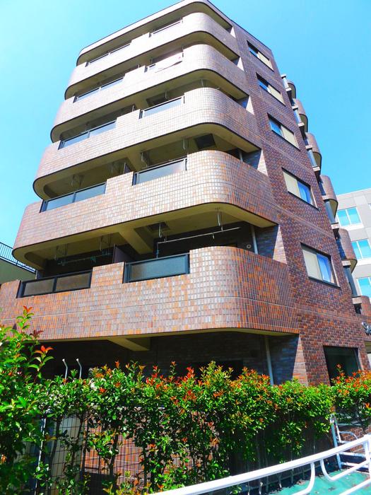 SEPIA TOWER
