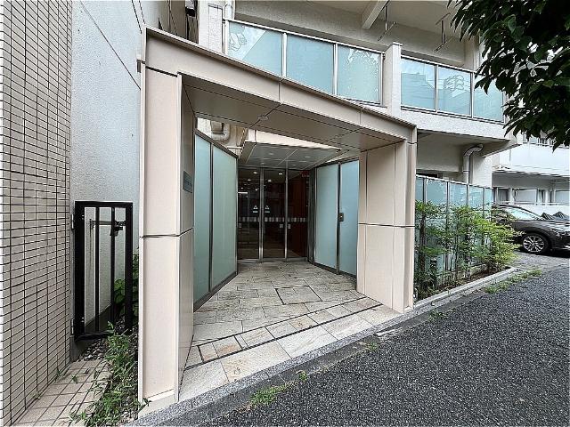 つるまきハウス