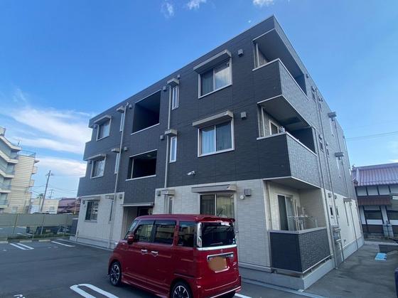 ハイアークE