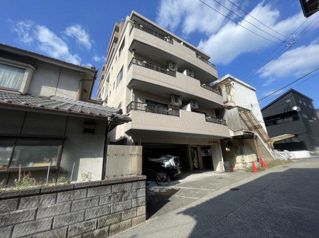 カーサ東中央