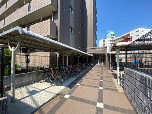ルミエール諸岡