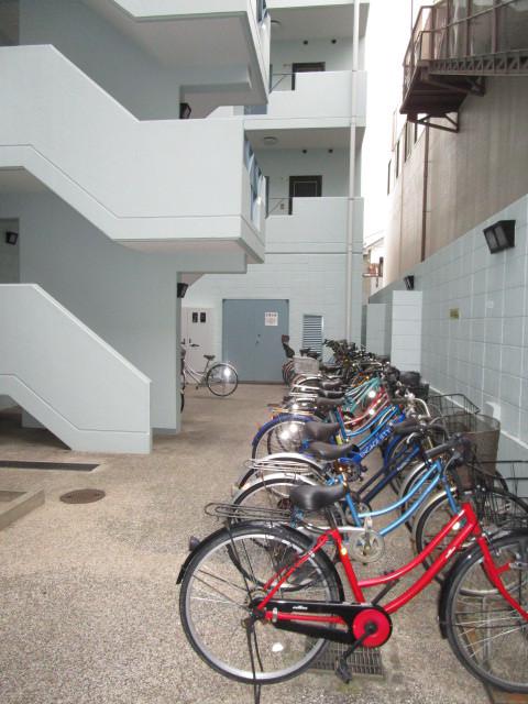 栗泉堂ビル