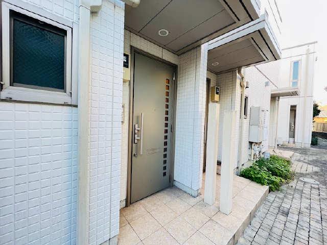 パインクレスト荒江B棟