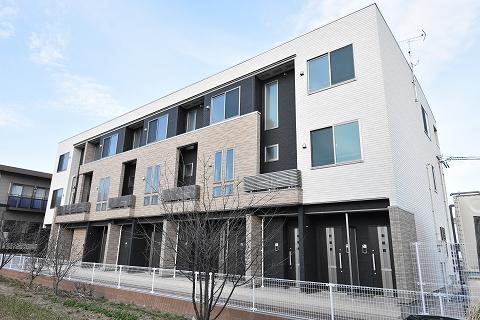 ピアッツァ アイ 小原田