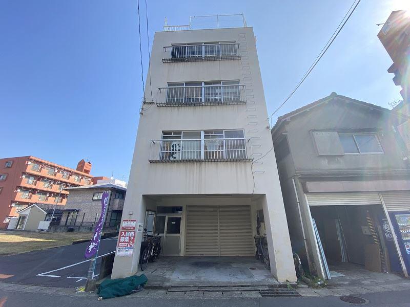 石塚ビル