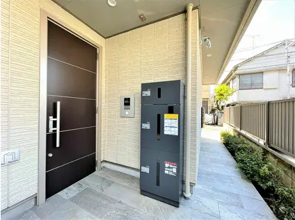 RAFFINE BLANC(1K/3階)の外観写真