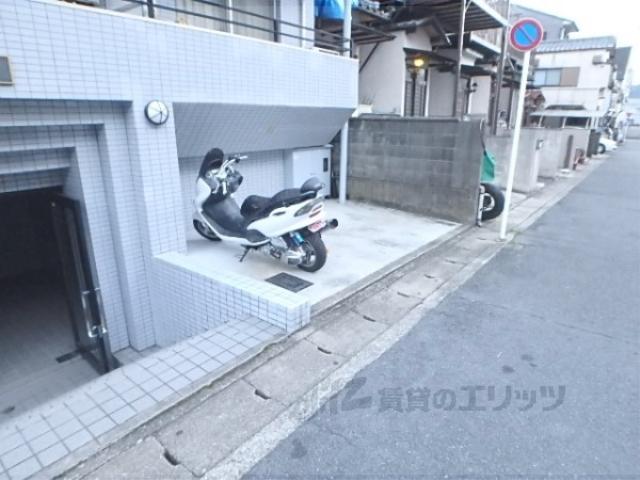 メゾンマロニエ