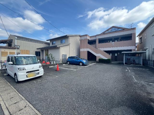 ロイヤルスクエア