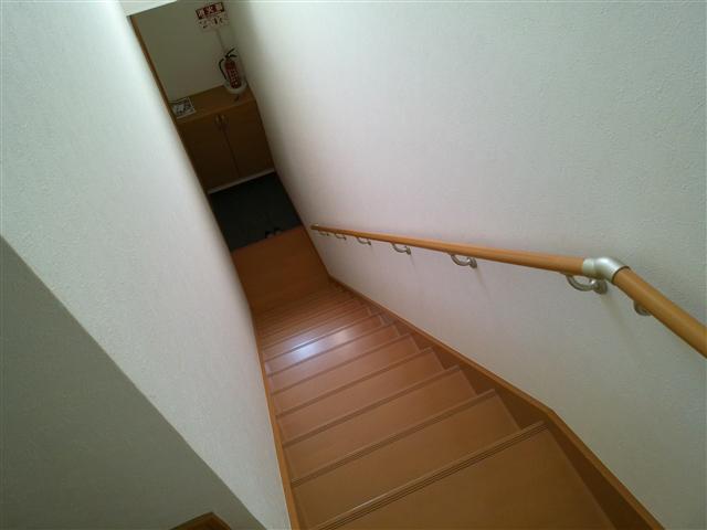 WORLDステージA棟
