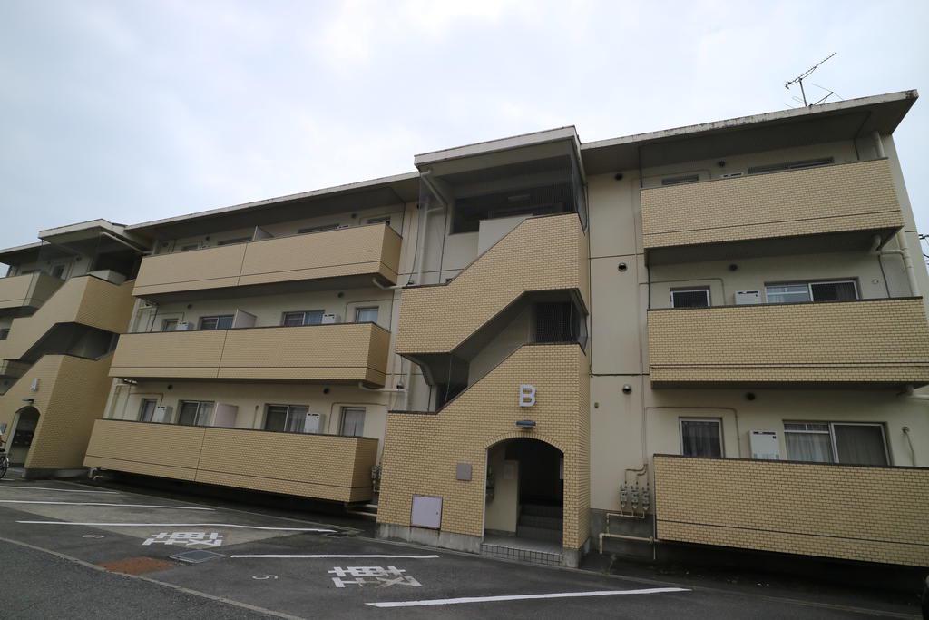 リュミエールB(3LDK/2階)の外観写真