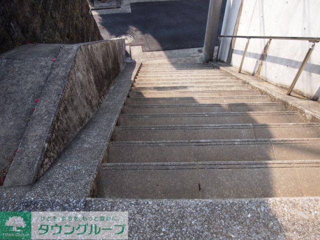 ファミーユ彩霞