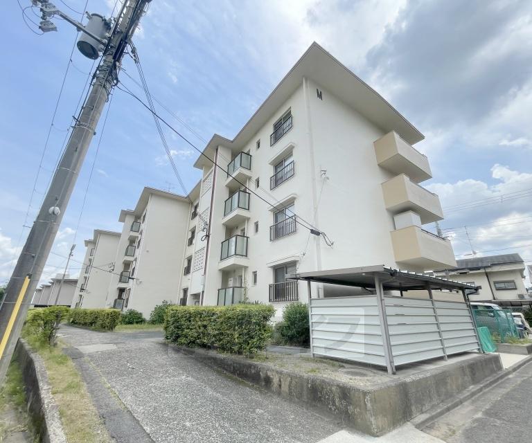 円明寺ヶ丘団地M棟