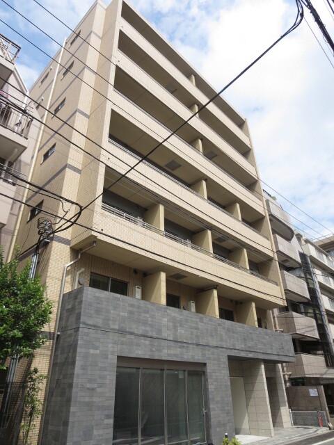 WB COURT
