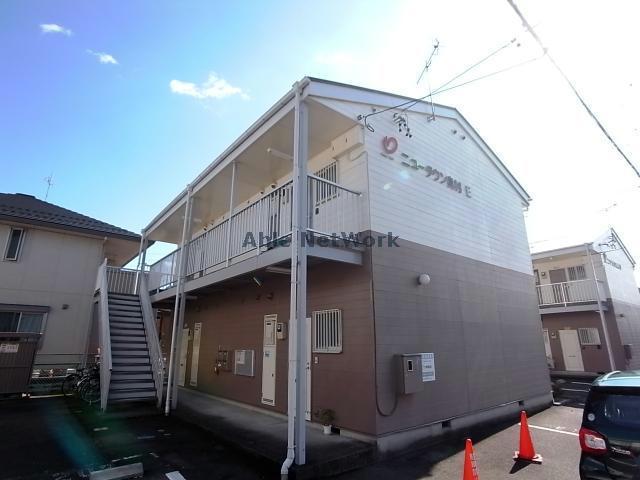 ニュータウン奥村E(2DK/2階)