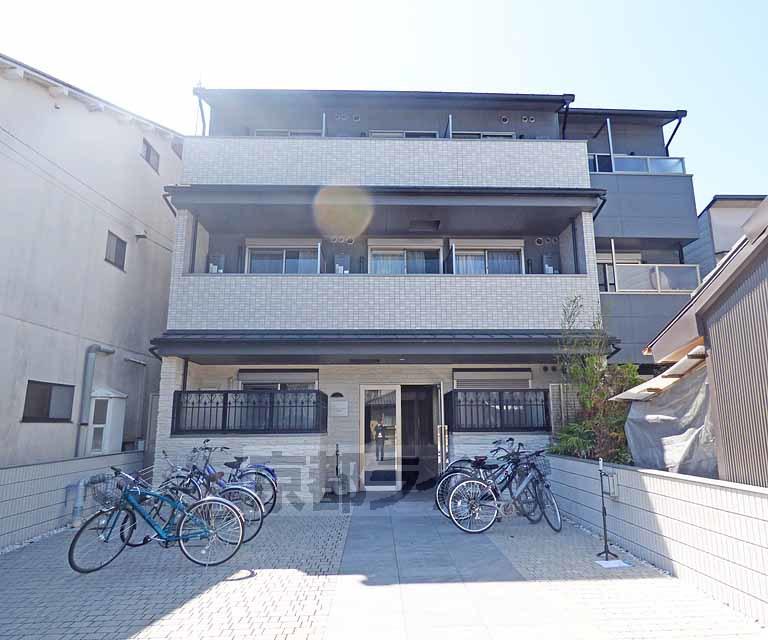 フラッティ丸太町御前