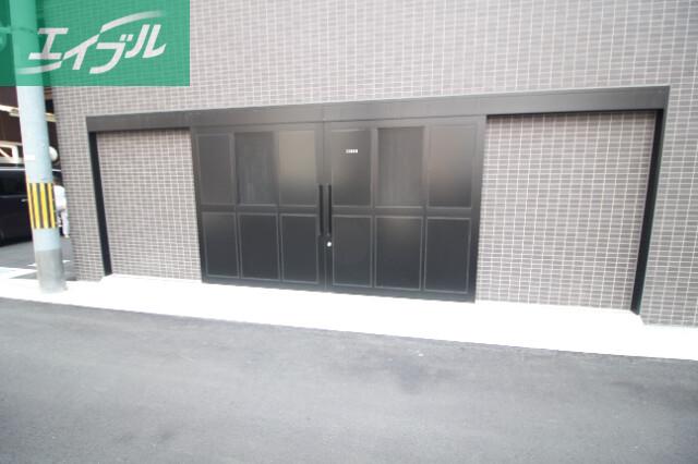 プレサンス ロジェ 岡山駅元町