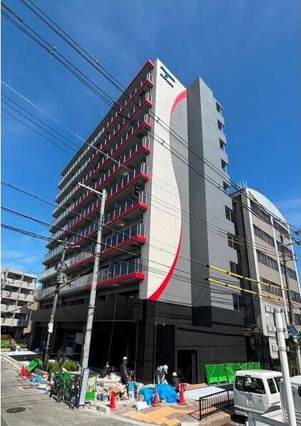 セレニテ江坂エクラ