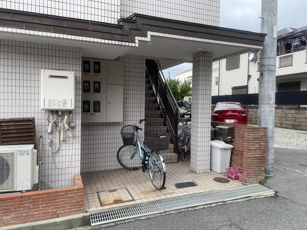ラジュール箕面