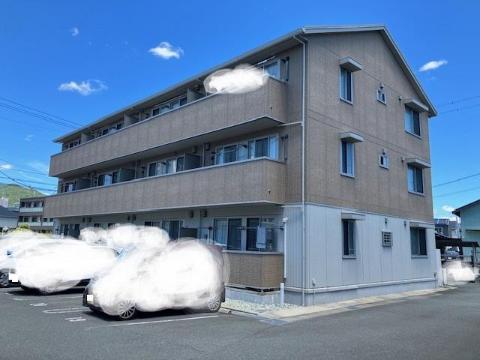 ウィルコート小郡三軒屋町 A棟