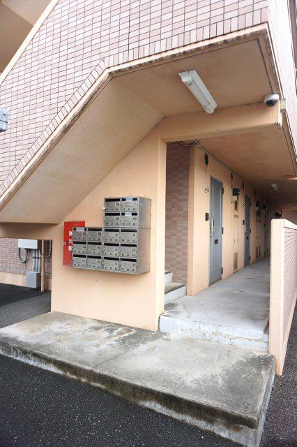 マンションアヤメ