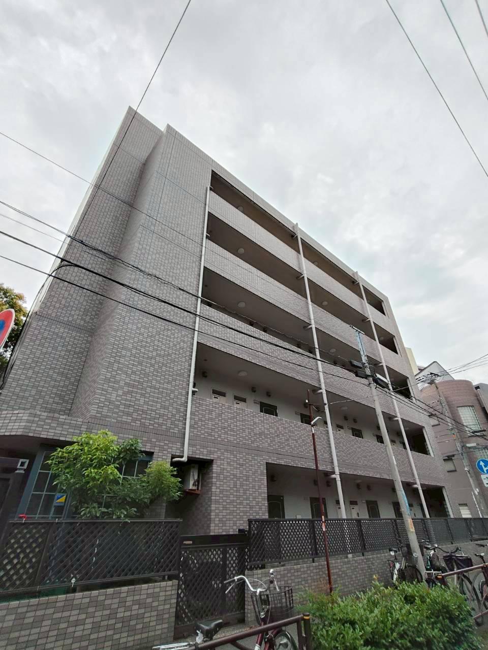 ユーミ二アム