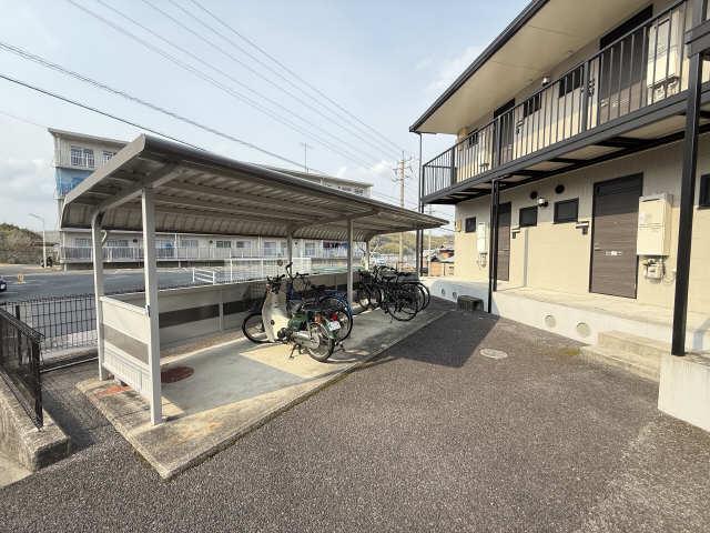 サニーコート D棟