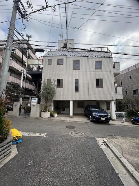 東急目黒線 武蔵小山駅 徒歩10分 3階建 築33年