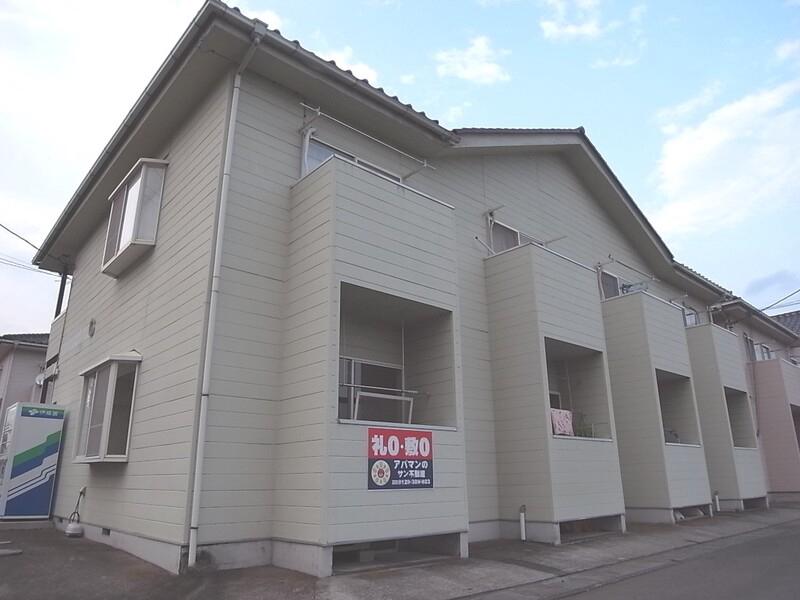 サンパレス西新町D