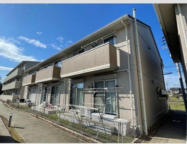 ロイヤルガーデン 花水木館 B