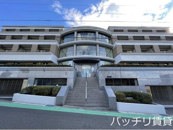 RITZY本山