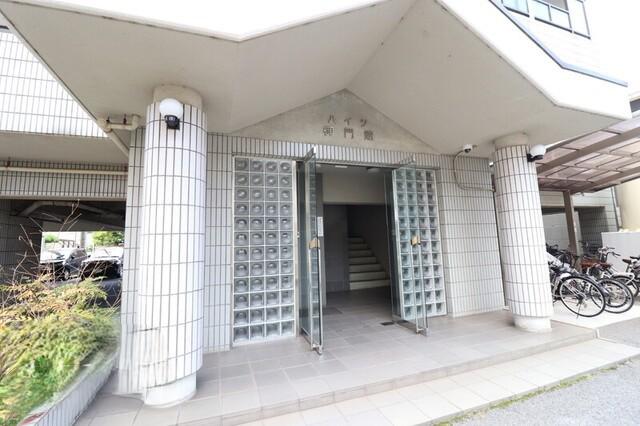 ハイツ御門館