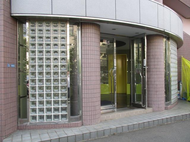 ラフォーレナカダ