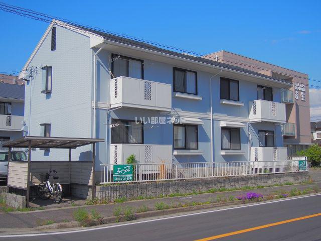 シャネルスィートA棟(2DK/2階)