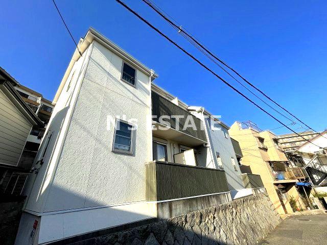 プラーフ会下山