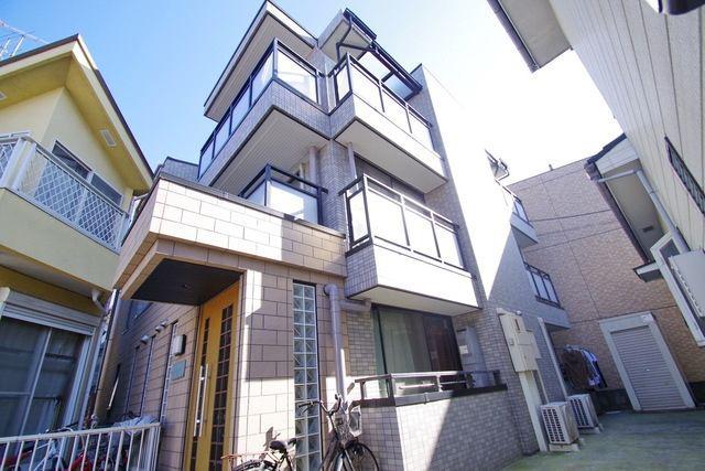 CASTLE・SKY・E