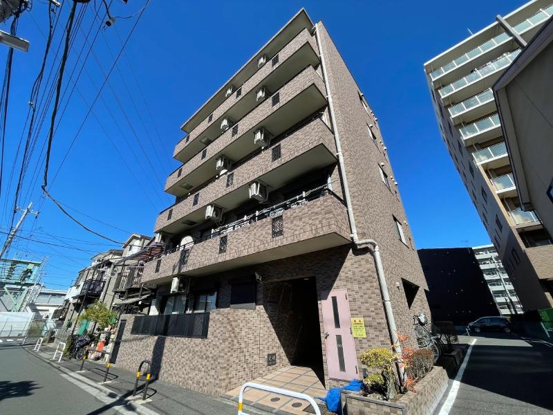 イストワールジュネス