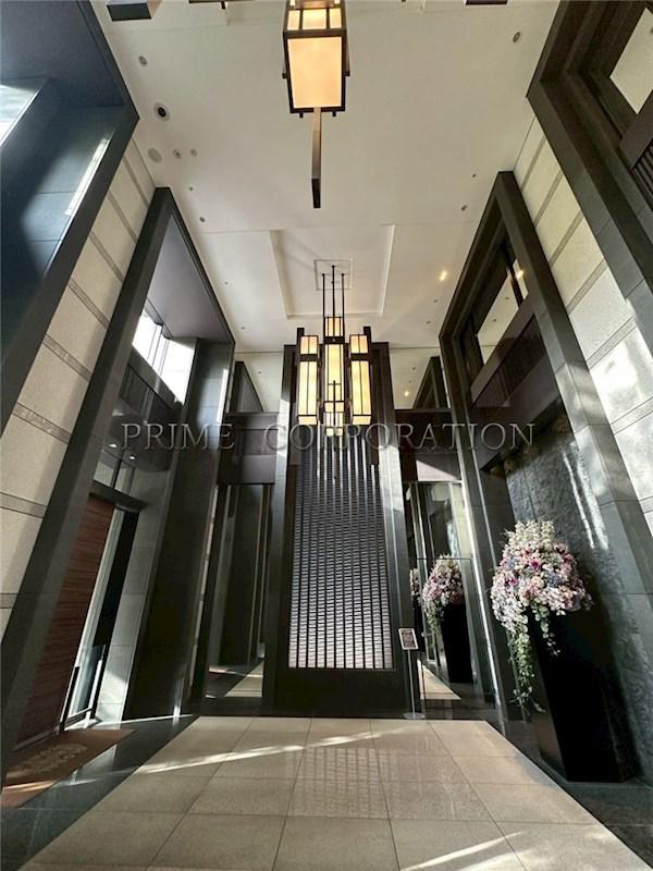 GLOBAL FRONT TOWER