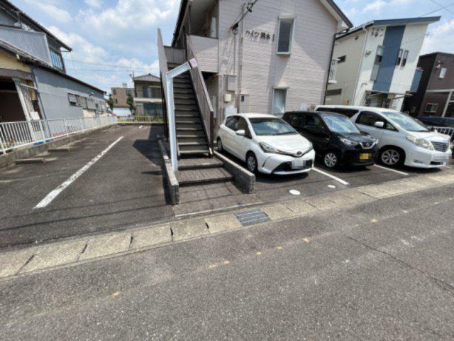ハイツ岡本I