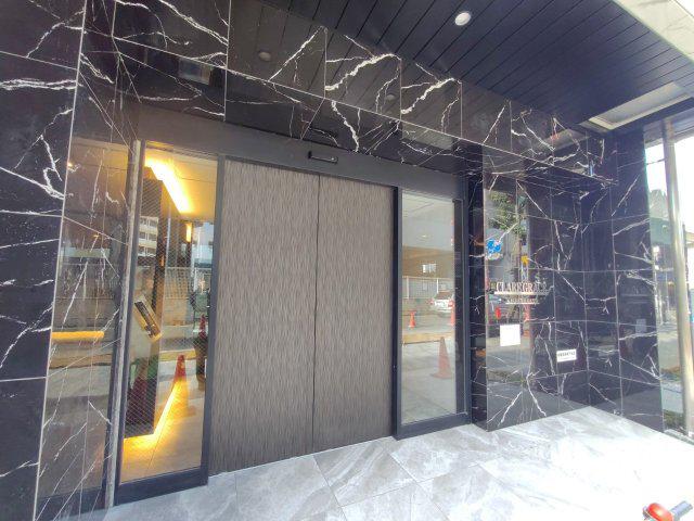クレアグレイス岸里