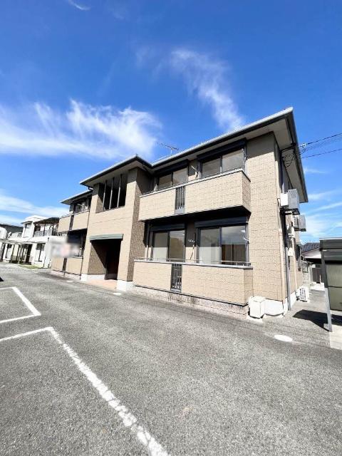 シャーメゾン殿町
