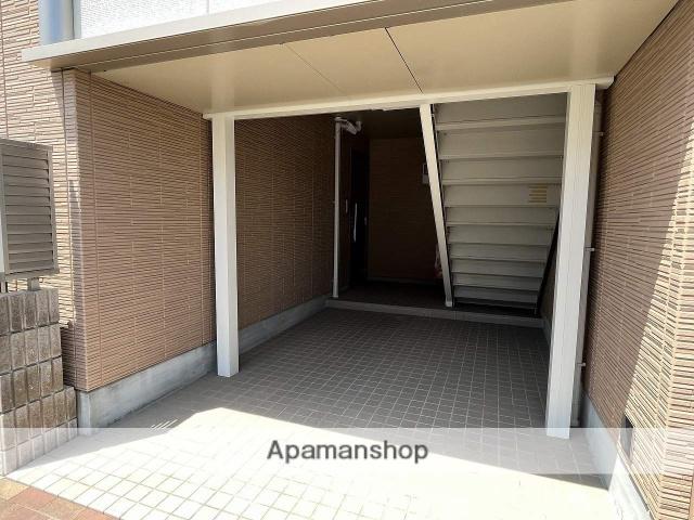 和歌山県紀の川市 2階建 築14年