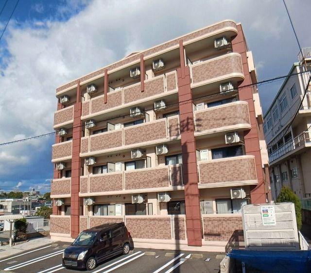 AUBE春の町