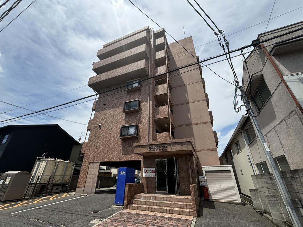 レポーゼI