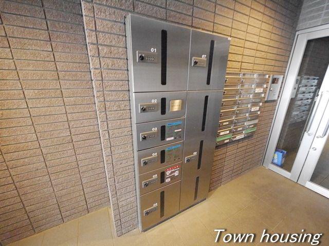 ランドワールド中川8号館