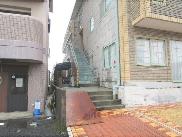 マツバハイツ岩根中央