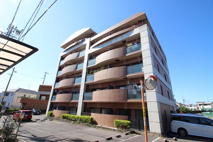 CASA ELEVATO