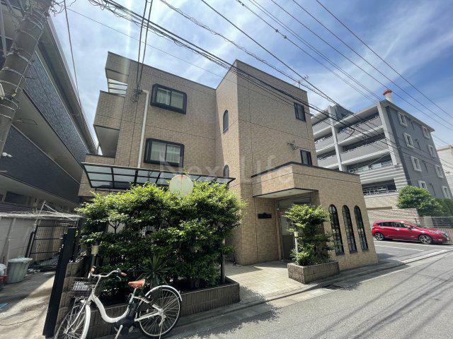 ラティーダ下並木