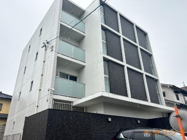 ブルーポアール