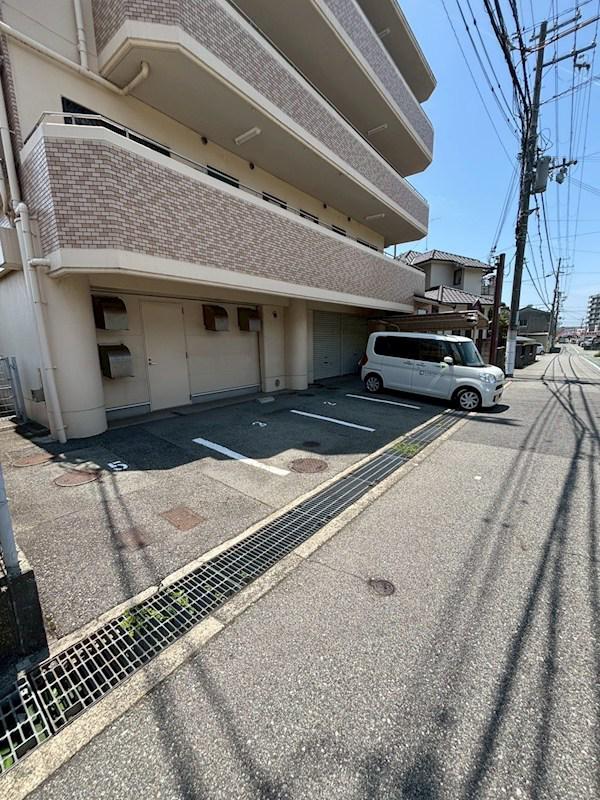 ベネフィス魚住II