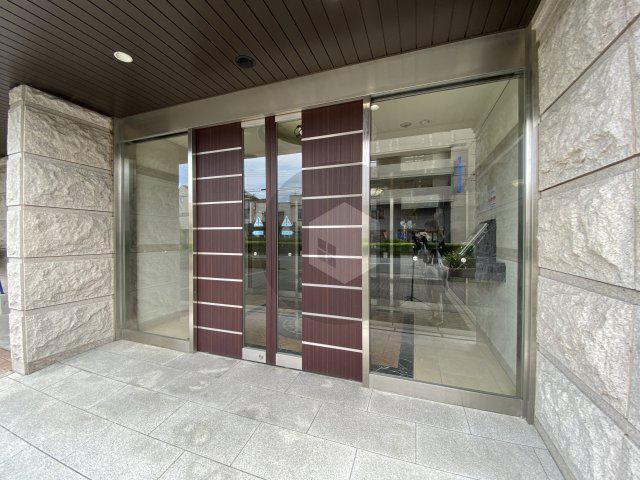 LUXE布施南